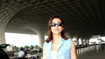 Photos: Kriti Sanon, Manoj Bajpayee, Pankaj Kapoor and others snapped at the airport