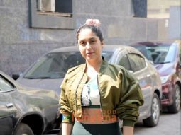 Photos: Neha Bhasin snapped outside the gym in Bandra