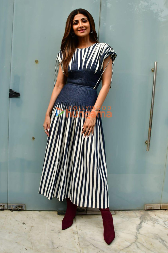 photos shilpa shetty and vivek oberoi snapped during indian police force promotions 2