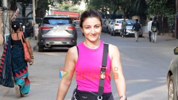 Photos: Soha Ali Khan snapped in Khar