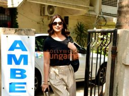 Photos: Sonali Bendre snapped at Kromakay salon in Juhu