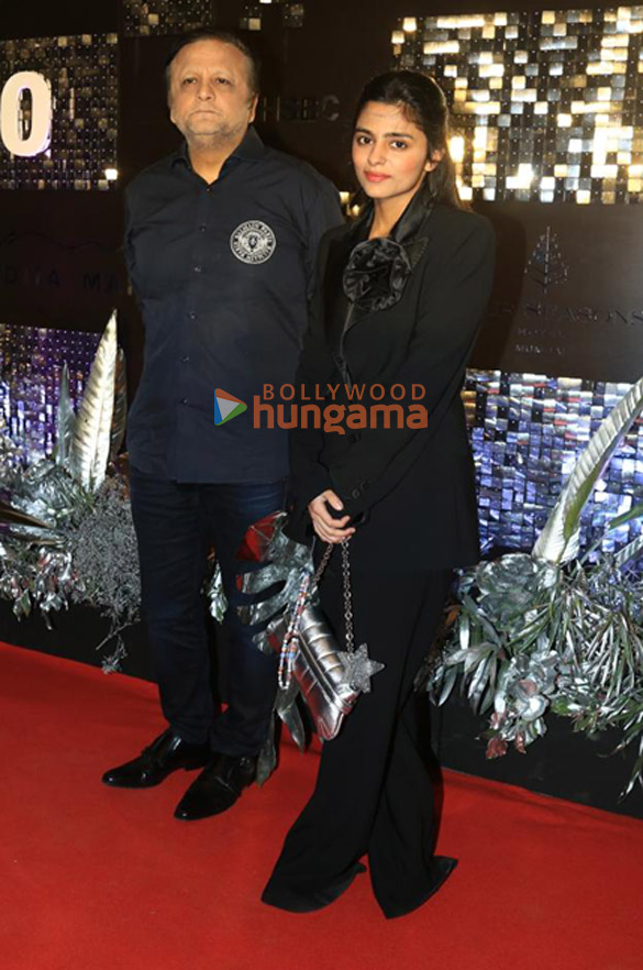 photos sunny leone raveena tandon alizeh agnihotri and others snapped at designer nandita mahtanis latest collection launch at f 21