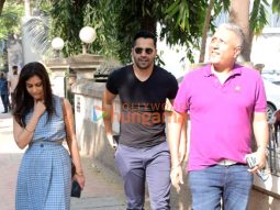 Photos: Varun Dhawan snapped in Bandra