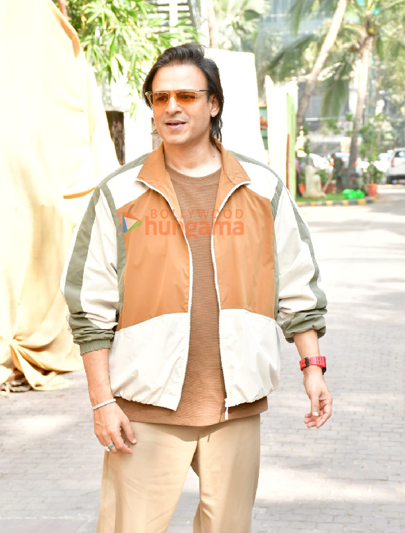 photos vivek oberoi and shilpa shetty snapped during indian police force promotions 5