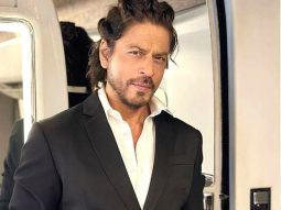 Shah Rukh Khan celebrates Republic Day 2024, shares photo with Indian flag: “May the Tiranga always fly high”