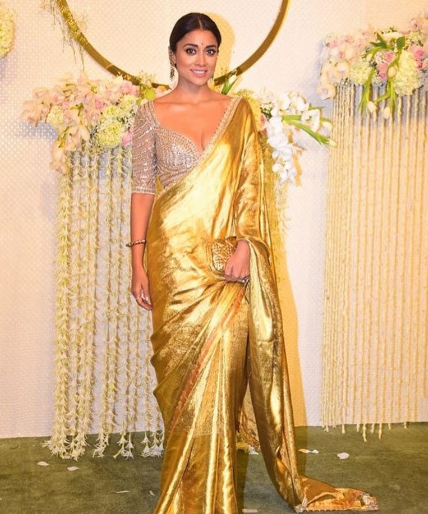 Shriya Saran is all things golden in a gorgeous silk saree