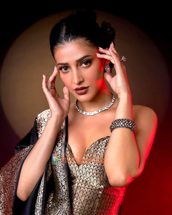 shruti haasan 9 10