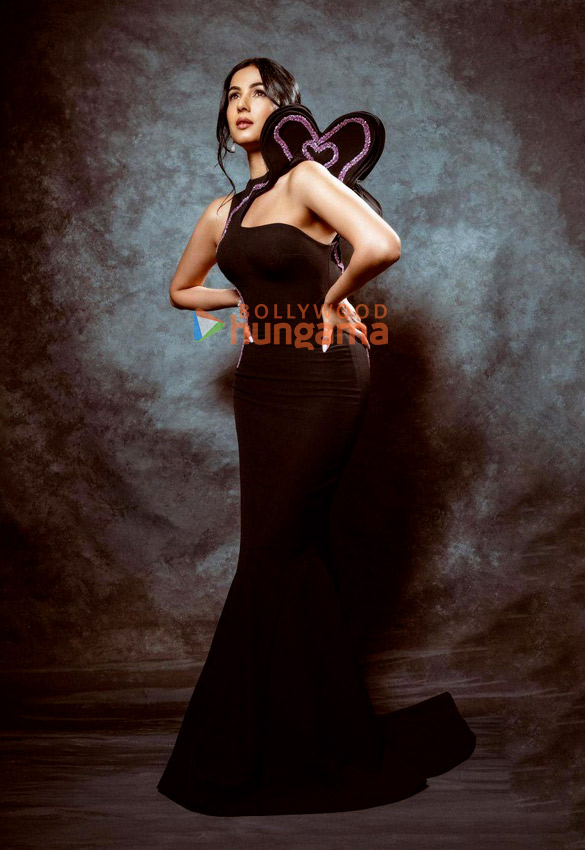 sonal chauhan 1 30