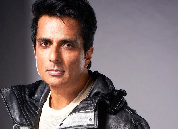 Sonu Sood dedicates a special old-age living building to his mother; names it Saroj Serenity : Bollywood News | News World Express