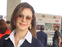 Sussanne Khan gets clicked by paps at the airport
