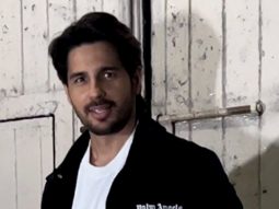 The handsome hunk Sidharth Malhotra strikes a pose for paps