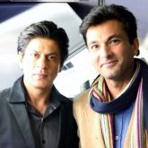 Vikas Khanna shares a throwback pic with Shah Rukh Khan; says, “Forever a fanboy”