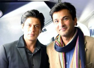 Vikas Khanna shares a throwback pic with Shah Rukh Khan; says, “Forever a fanboy”