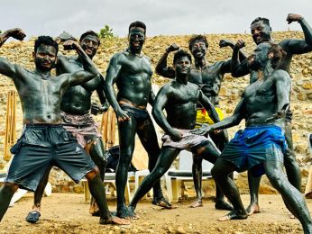 It’s a wrap! Akshay Kumar and Tiger Shroff conclude shoot for Bade Miyan Chote Miyan in Jordan It’s a wrap! Akshay Kumar and Tiger Shroff conclude shoot for Bade Miyan Chote Miyan in Jordan