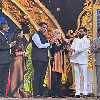 JP Dutta gets conferred with the Maharashtra Bhushan Raj Kapoor Award
