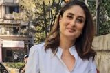 Kareena Kapoor looks divine dressed in white as she gets clicked in the city