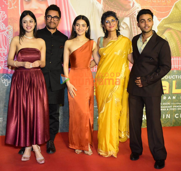 photos aamir khan ravi kishan and others grace the premiere of laapataa ladies 7799 8