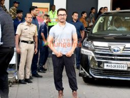 Photos: Aamir Khan snapped at Kalina airport