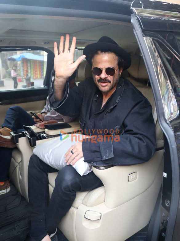 photos anil kapoor snapped in bandra 2