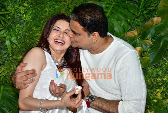 photos celebs attend bhagyashrees birthday bash 9