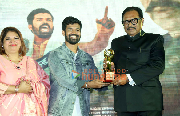 photos celebs attend the trailer launch of the film dharmaraobaba atram dilon ka raja 5