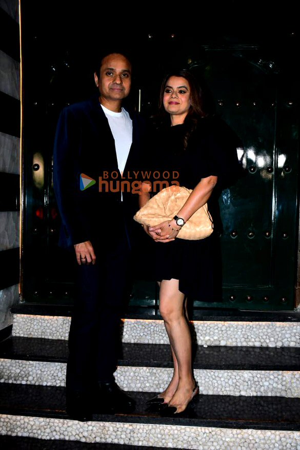 photos gauri khan karan johar and others snapped at torii restaurant in bandra 3