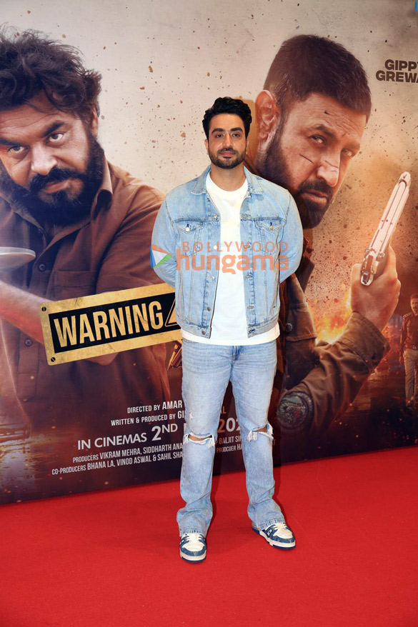 photos gippy grewal jasmin bhasin and others grace the special screening of warning 2 at pvr in andheri 4