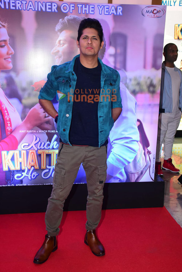 photos guru randhawa saiee manjrekar and others snapped at the special screening of kuch khattaa ho jaay 4 3