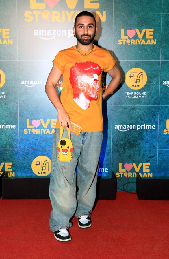 photos karan johar siddhant chaturvedi riya sen and many more snapped at love storiyaan special screening 10