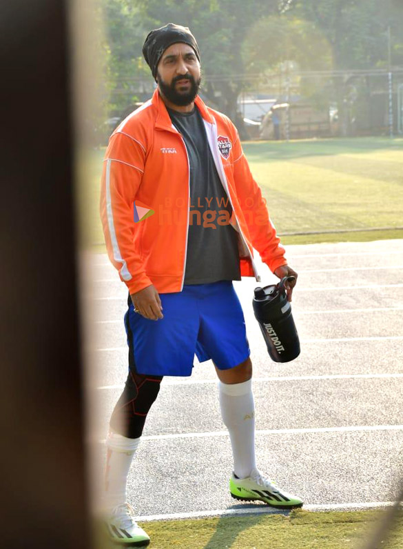photos kartik aaryan abhishek bachchan and others snapped at all star fc football match in juhu 3