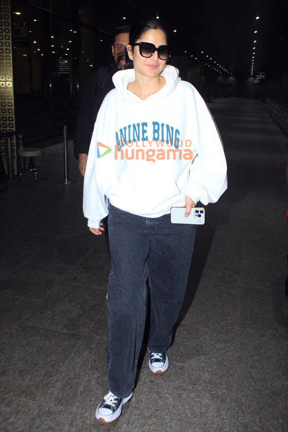 photos salman khan katrina kaif and rashmika mandanna snapped at the airport 5