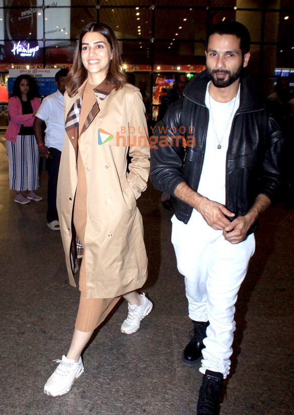 Photos: Shahid Kapoor, Kriti Sanon, Hema Malini and Zanai Bhosle snapped at the airport
