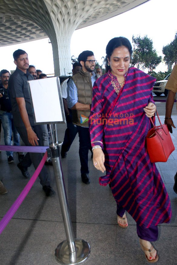 photos shahid kapoor mira kapoor aditya roy kapur and others snapped at the airport 7