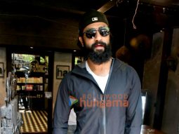 Photos: Vicky Kaushal spotted at a salon in Khar