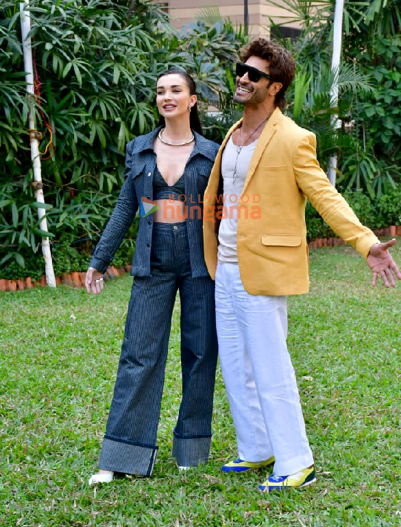 photos vidyut jammwal amy jackson nora fatehi and arjun rampal snapped promoting their film crakk 5