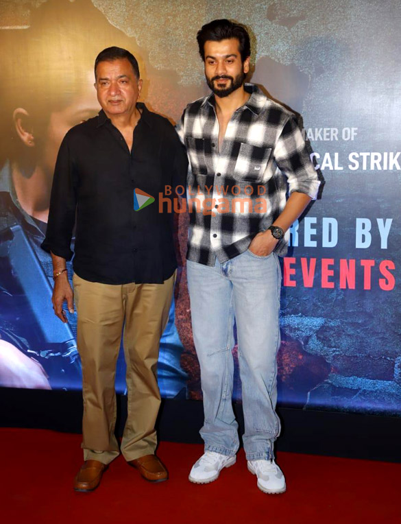 photos yami gautam dhar aditya dhar mrunal thakur and others snapped at the special screening of article 370 13