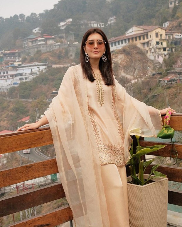 Raashi Khanna stuns in two ethnic ensembles for a family wedding