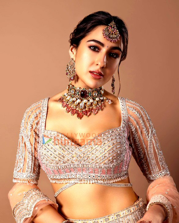 sara ali khan 7 10