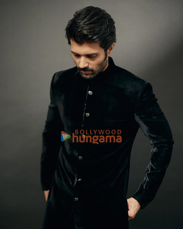 vijay deverakonda 4 8