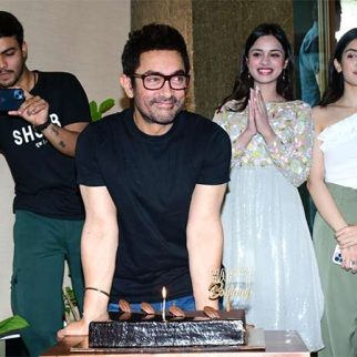 Aamir Khan celebrates 59th birthday with Laapataa Ladies team; says “Agar mujhe gift dena hai, toh iss film ki ek ticket le lijiye”