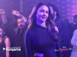 Movie Wallpapers Of The Movie De De Pyaar De 2