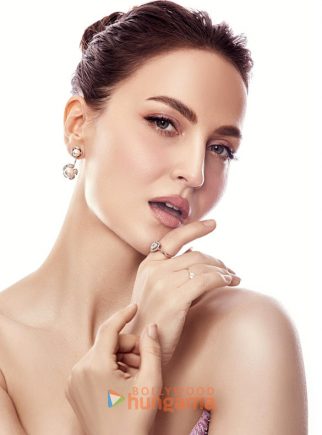 Elli AvrRam