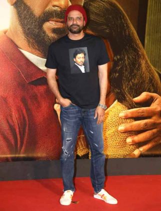 Jaideep Ahlawat pays a tribute to Irrfan Khan at Shaitaan screening; wears a T-shirt with late actor’s photo