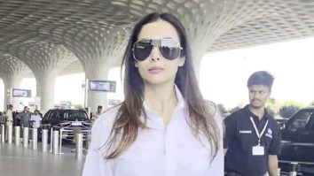Malaika Arora opts for white shirt and denims as she gets clicked at the airport