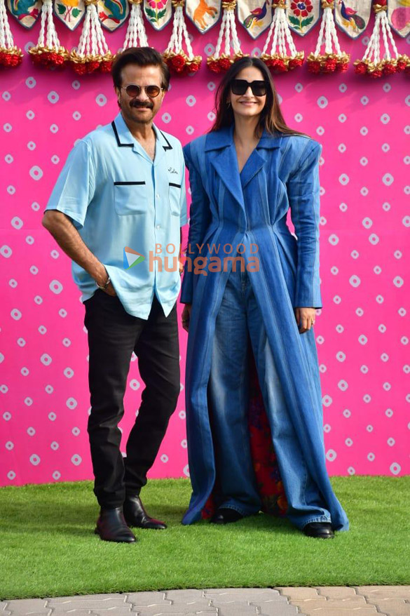 photos aamir khan akshay kumar kareena kapoor khan madhuri dixit and others arrive at jamnagar for anant ambanis pre wedding fest 7