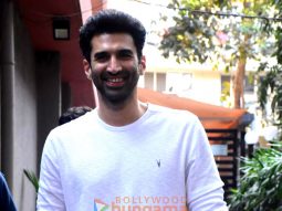 Photos: Aditya Roy Kapur snapped in Bandra