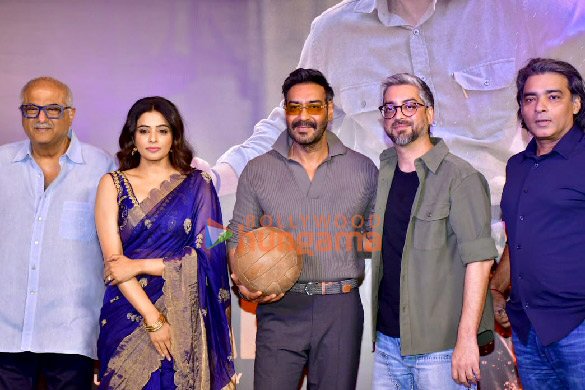 photos ajay devgn priyamani and others snapped at the maidaan trailer launch 4
