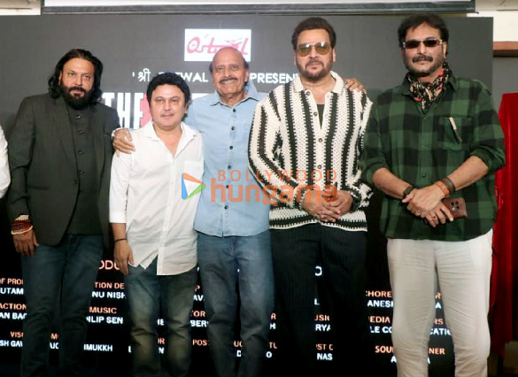 photos anupam kher manjari fadnnis manoj joshi and others snapped at the launch of the film the up files 4