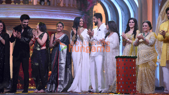Photos Arjun Bijlani, Arjit Taneja, Sriti Jha, and others perform at ...