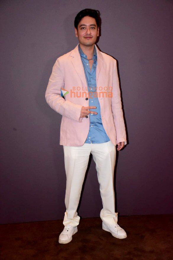 photos arjun kapoor aparshakti khurana and others were snapped at canali launch at jio world plaza 10